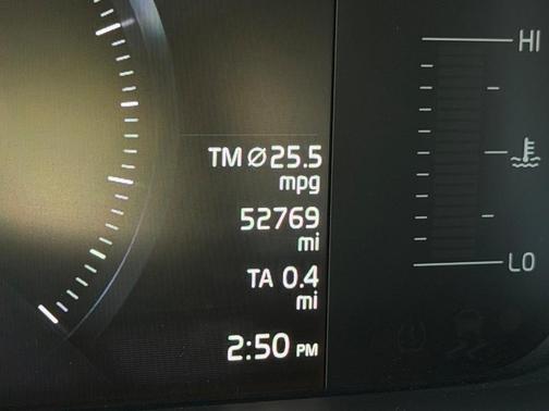 2019 Volvo S60 T5 Momentum