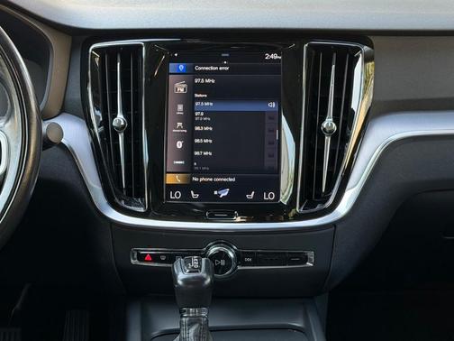 2019 Volvo S60 T5 Momentum