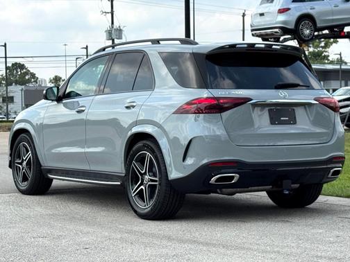 2026 Mercedes-Benz GLE 450 4MATIC
