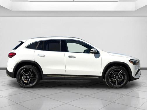 2026 Mercedes-Benz GLA 250 Base