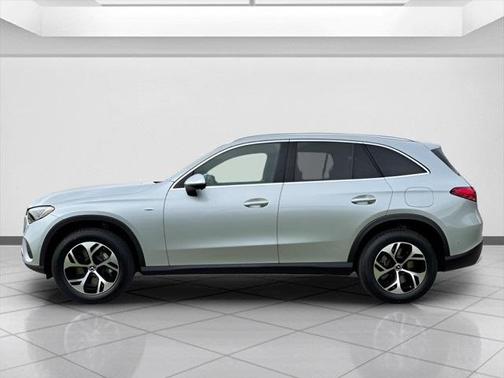 2025 Mercedes-Benz GLC 350e Base 4MATIC
