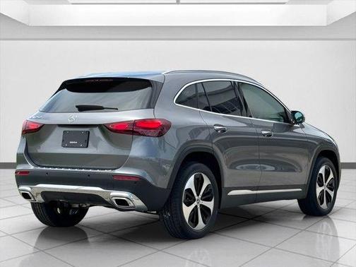 2025 Mercedes-Benz GLA 250 Base