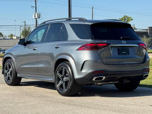 2026 Mercedes-Benz GLE 450 4MATIC