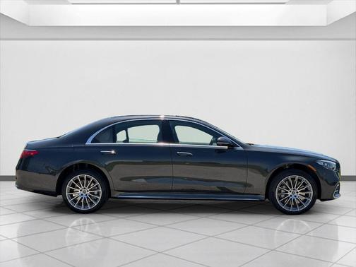 Graphite Gray Metallic 2026 Mercedes-Benz S-Class Base