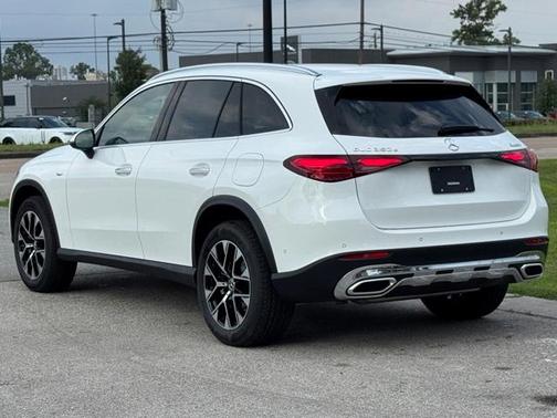2025 Mercedes-Benz GLC 350e Base 4MATIC