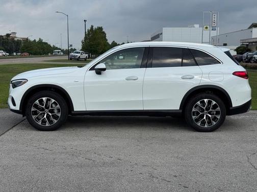2025 Mercedes-Benz GLC 350e Base 4MATIC