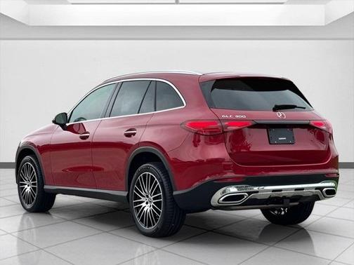 2025 Mercedes-Benz GLC 300 Base