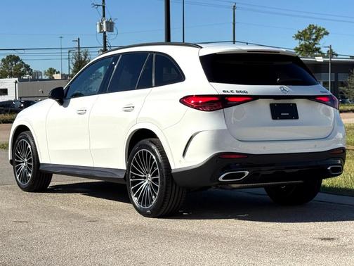 2026 Mercedes-Benz GLC 300 Base 4MATIC