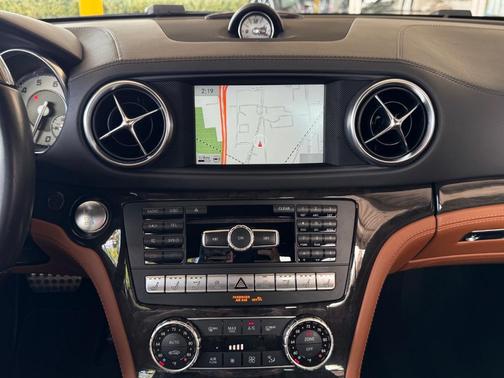 2015 Mercedes-Benz SL-Class SL 550