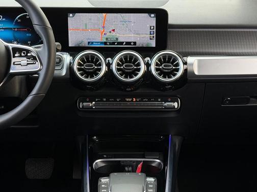 2023 Mercedes-Benz EQB 300 Base 4MATIC