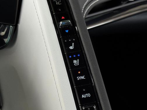 2025 Chevrolet Corvette Stingray w/2LT