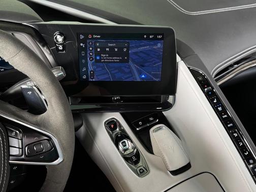 2025 Chevrolet Corvette Stingray w/2LT