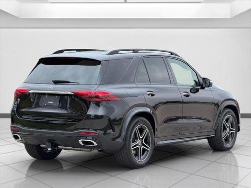 Obsidian Black Metallic 2026 Mercedes-Benz GLE 350 Base
