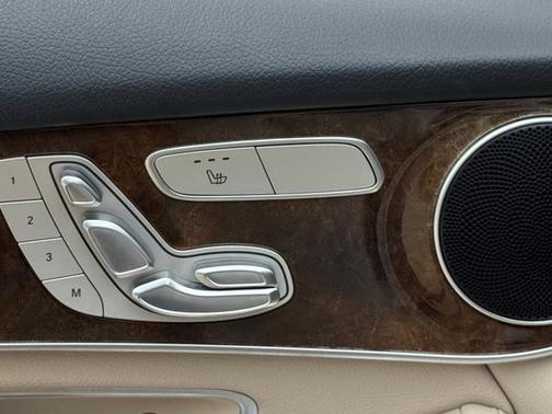 2019 Mercedes-Benz GLC 300 Base