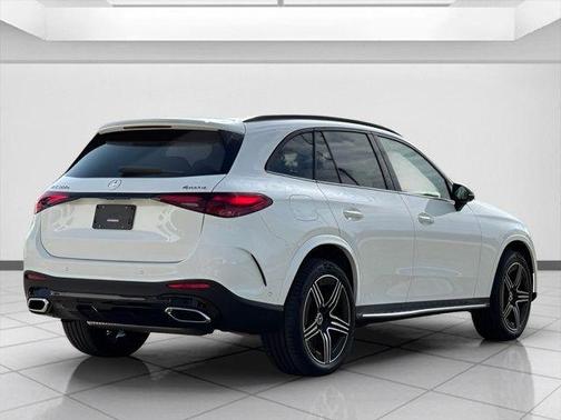 2025 Mercedes-Benz GLC 350e Base 4MATIC