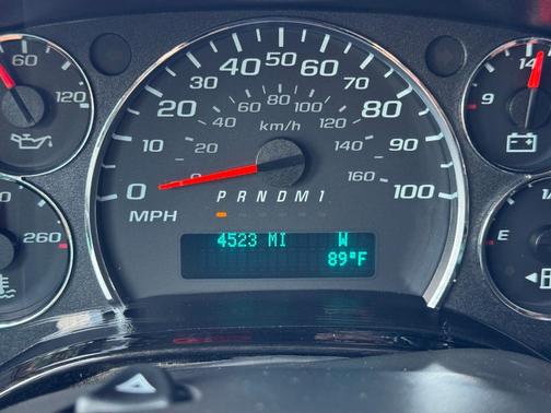 2025 Chevrolet Express 2500 Work Van