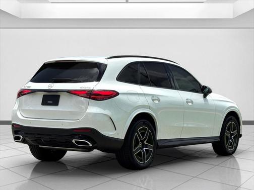 White 2025 Mercedes-Benz GLC 300 Base 4MATIC