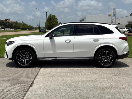 2025 Mercedes-Benz GLC 300 Base 4MATIC