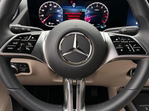 2025 Mercedes-Benz GLA 250 Base