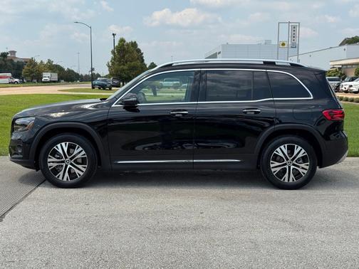 2026 Mercedes-Benz GLB 250 Base 4MATIC