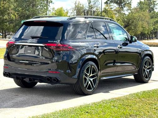 2026 Mercedes-Benz AMG GLE 53 Base