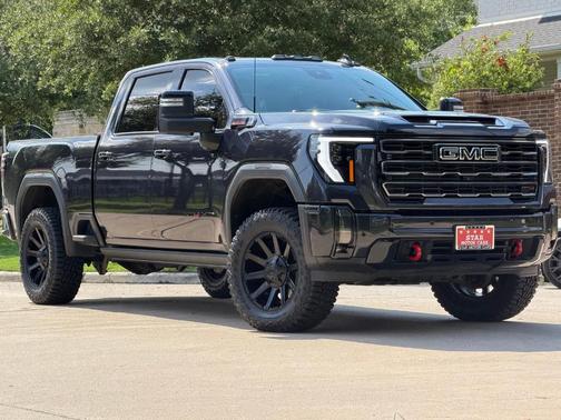 Titanium 2024 GMC Sierra 2500 AT4