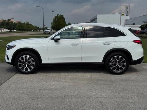 2025 Mercedes-Benz GLC 350e Base 4MATIC