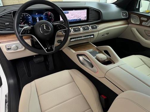 2024 Mercedes-Benz GLE 450 Plug-In Hybrid Base 4MATIC