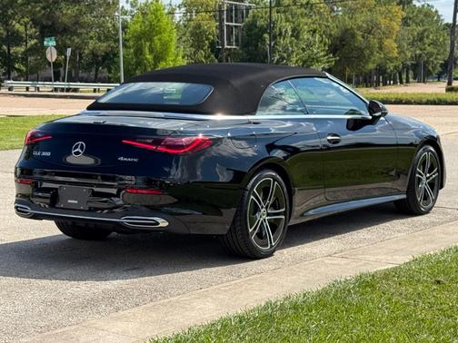 2026 Mercedes-Benz CLE 300 Base 4MATIC