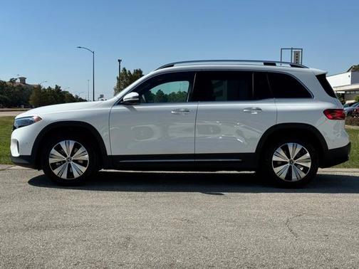 2024 Mercedes-Benz EQB 300 Base 4MATIC