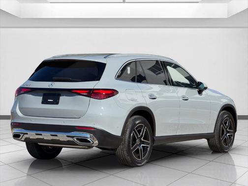 Alpine Gray 2026 Mercedes-Benz GLC 300 Base