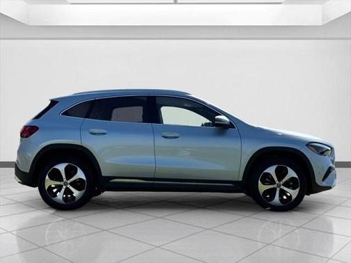 2025 Mercedes-Benz GLA 250 Base