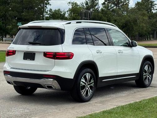 2025 Mercedes-Benz GLB 250 Base