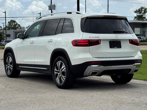 2025 Mercedes-Benz GLB 250 Base
