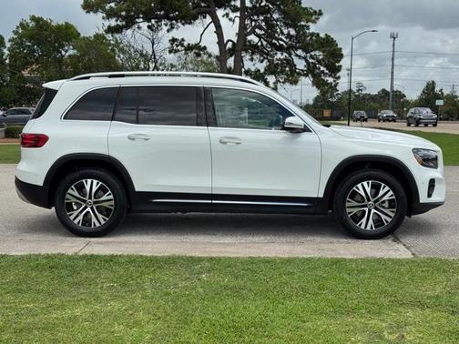 2025 Mercedes-Benz GLB 250 Base