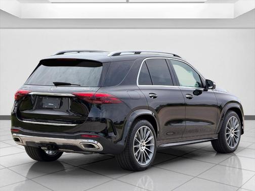 Obsidian Black 2026 Mercedes-Benz GLE 580 AWD 4MATIC