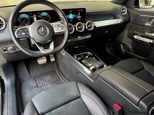 2021 Mercedes-Benz GLB 250 Base