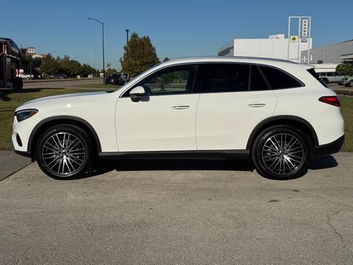 2026 Mercedes-Benz GLC 300 Base 4MATIC