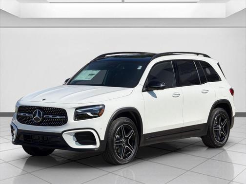 Polar White 2026 Mercedes-Benz GLB 250 Base 4MATIC