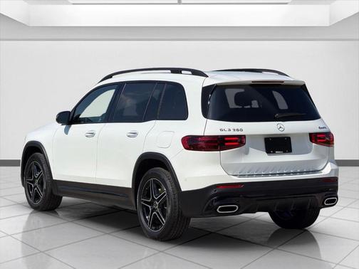 Polar White 2026 Mercedes-Benz GLB 250 Base 4MATIC