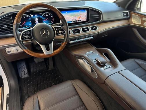 2022 Mercedes-Benz GLS 450 4MATIC