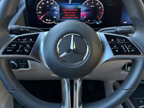 2025 Mercedes-Benz GLA 250 Base