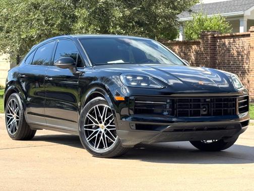 2024 Porsche Cayenne AWD