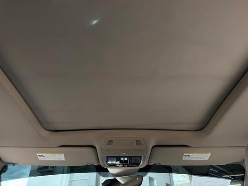 Platinum Gray Metallic 2024 Volkswagen Atlas 2.0T SEL Premium R-Line