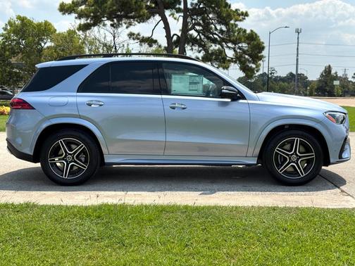 2026 Mercedes-Benz GLE 450e Base 4MATIC