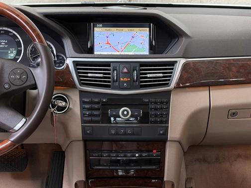 2010 Mercedes-Benz E-Class E 350