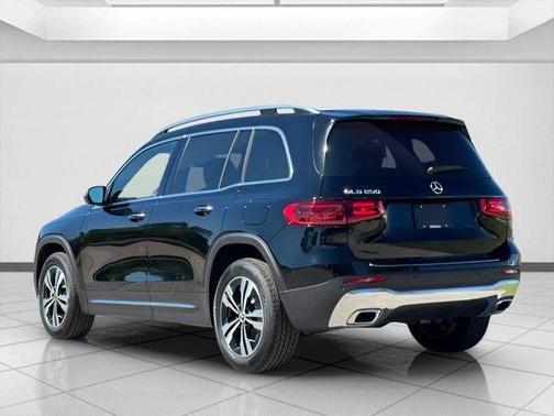 2025 Mercedes-Benz GLB 250 Base