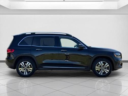 2025 Mercedes-Benz GLB 250 Base