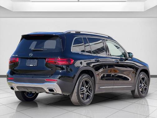 2026 Mercedes-Benz GLB 250 Base