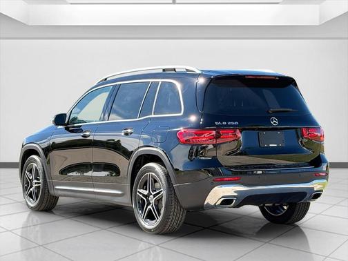 2026 Mercedes-Benz GLB 250 Base